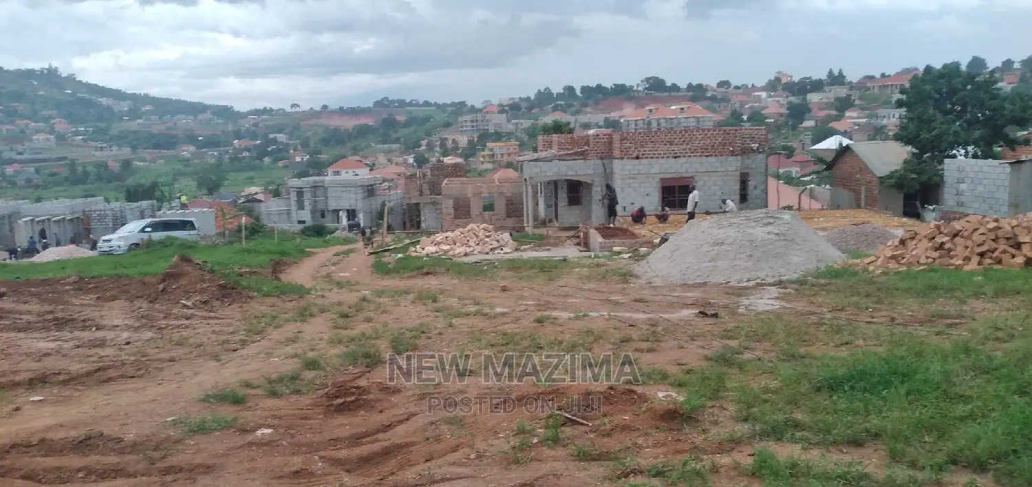 Very Beautiful Hot Plot on Quicksale Just After Munyonyo in Division A