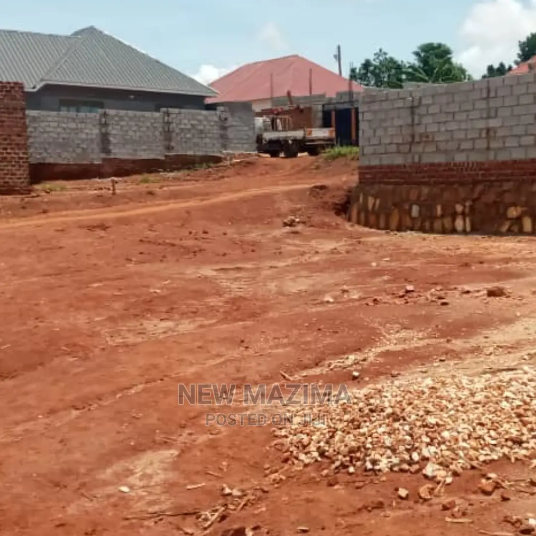 Very Affordable Plots Onquicksale Inheart of Namasuba Ndejje in Division A