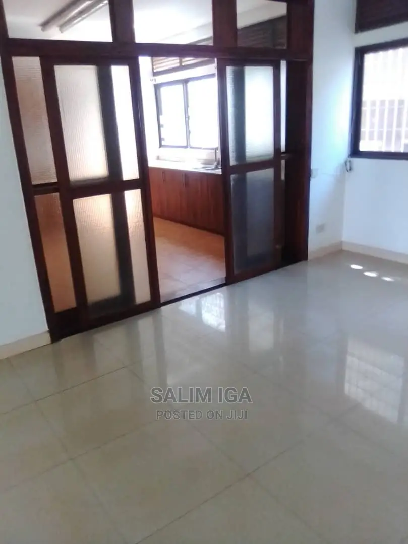 5bdrm Duplex in Kololo Property, Central Division for Rent in Central Division