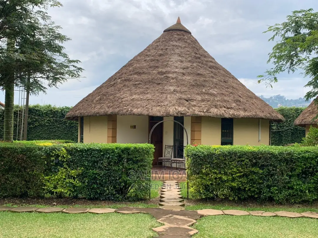 10bdrm Mansion in Kololo Property, Central Division for Rent in Central Division
