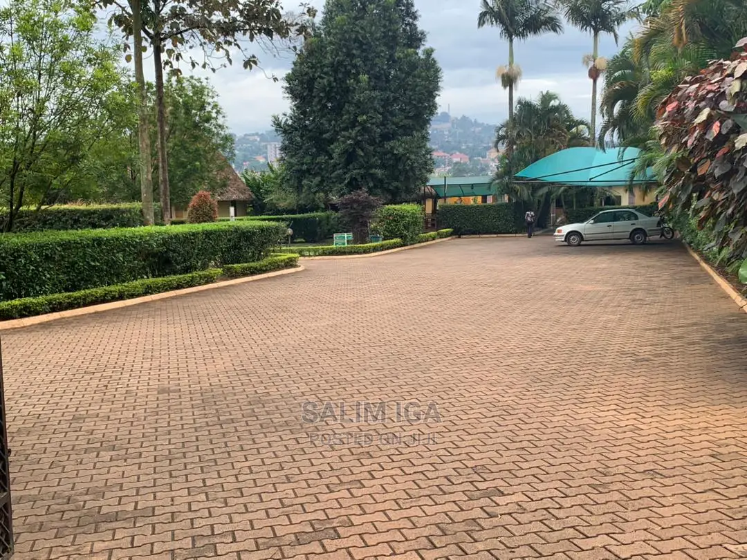 10bdrm Mansion in Kololo Property, Central Division for Rent in Central Division