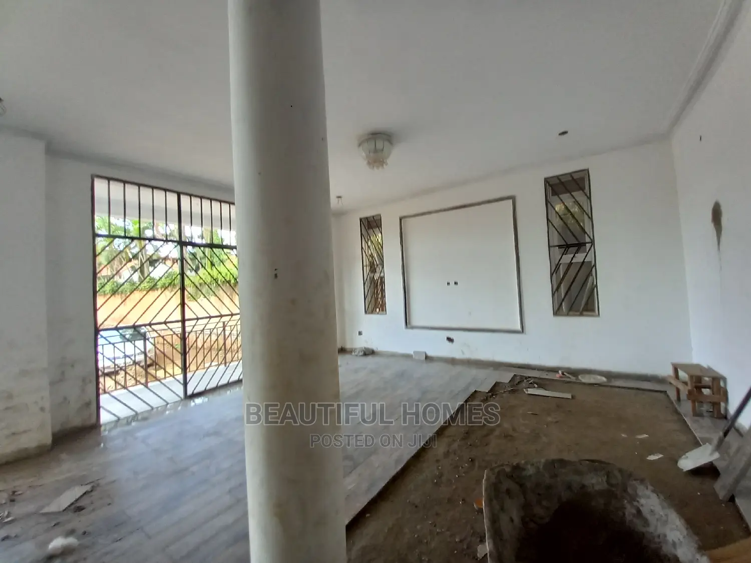 Furnished 4bdrm House in Kansanga Rich, Makindye for Sale in Makindye