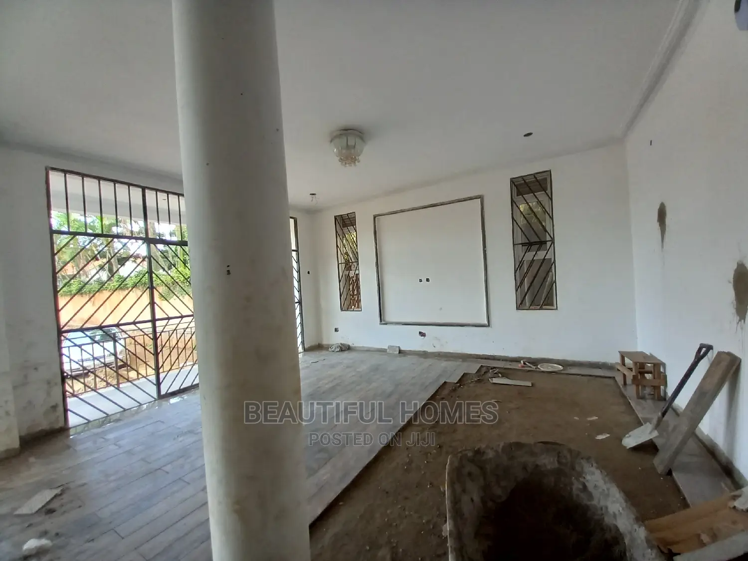 Furnished 4bdrm Mansion in Kansanga Expatriates, Makindye for Sale in Makindye