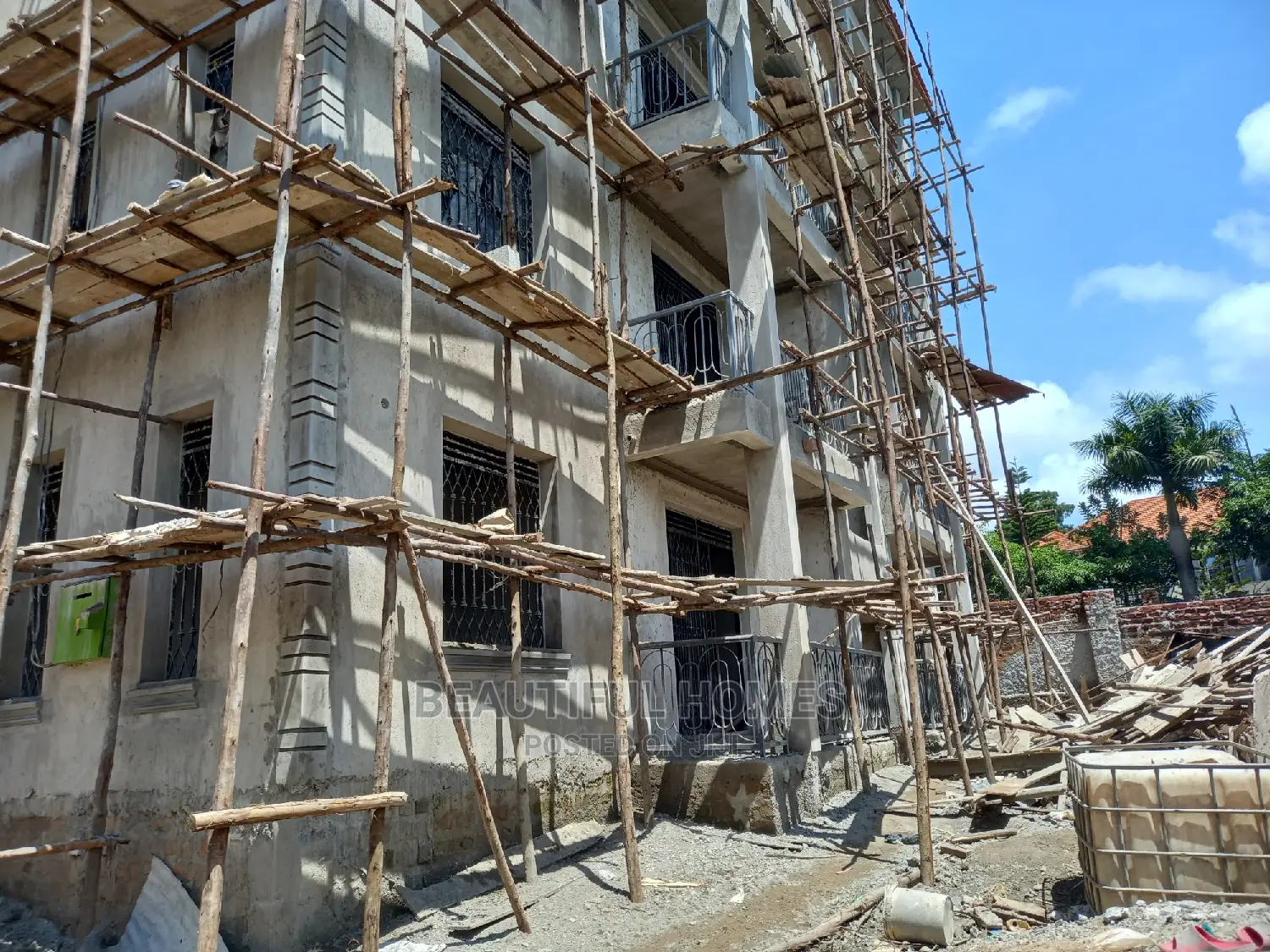 Furnished 1bdrm Apartment in Kansanga Rich, Makindye for Sale in Makindye