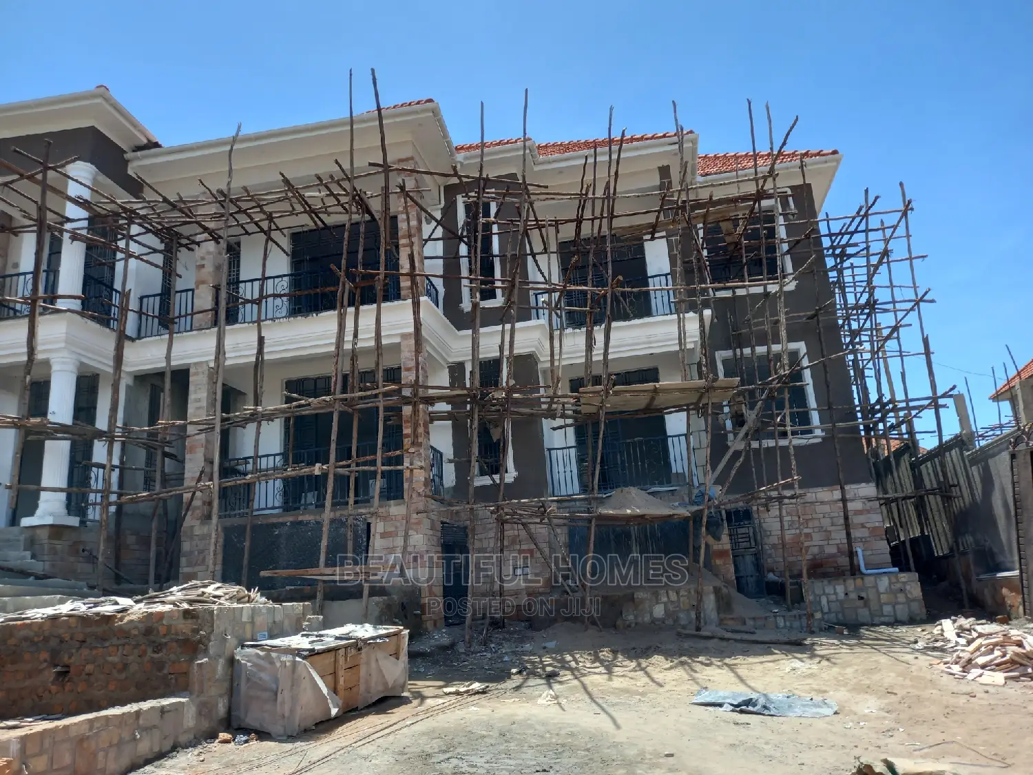 Furnished 7bdrm Mansion in Kigo Rich, Makindye for Sale in Makindye