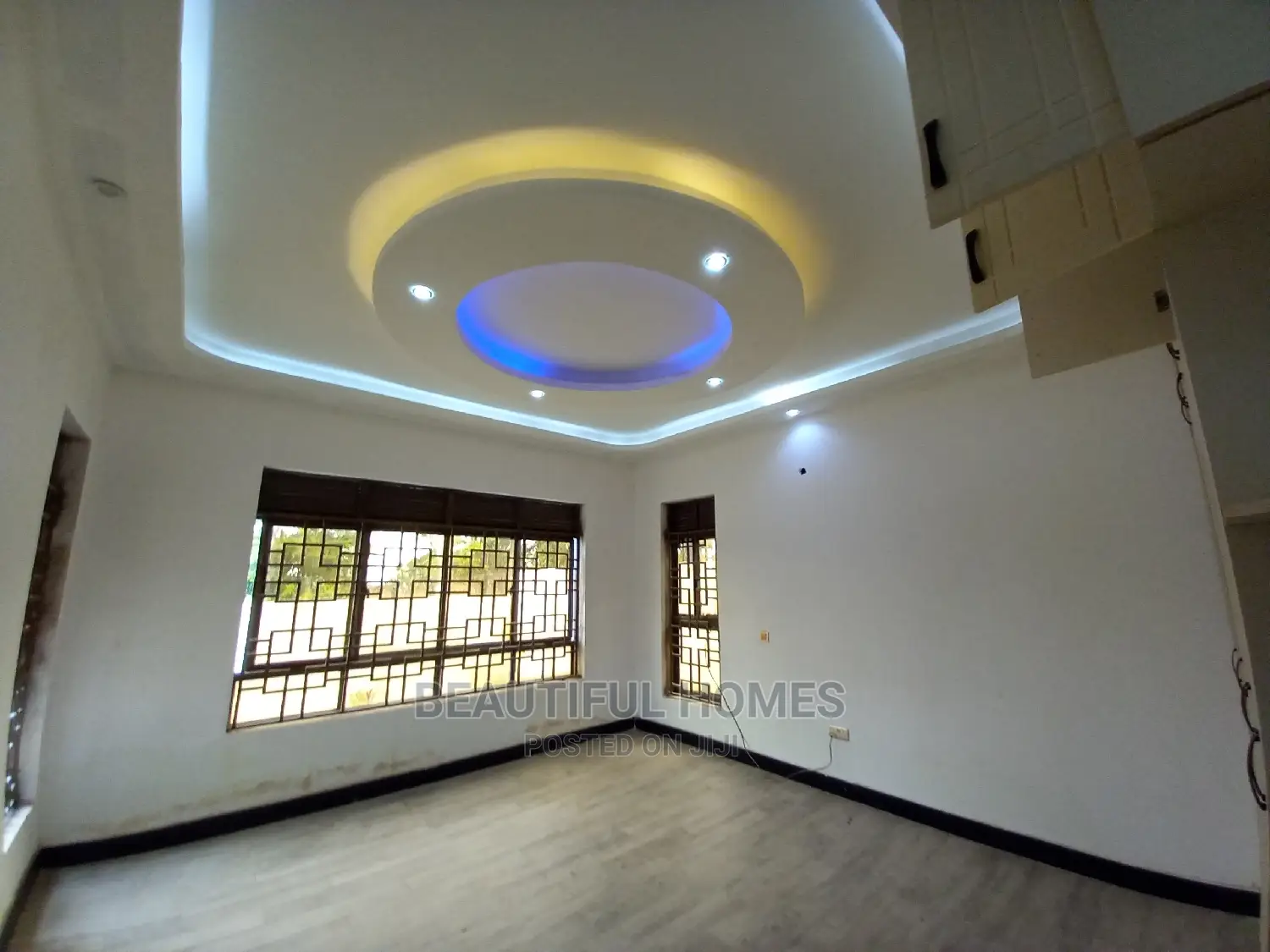 Furnished 4bdrm Bungalow in Kisaasi, Central Division for Sale in Central Division