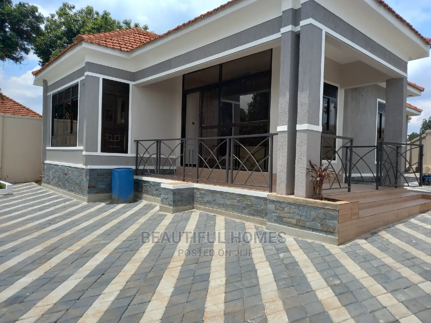 Furnished 4bdrm House in Kisaasi, Central Division for Sale in Central Division