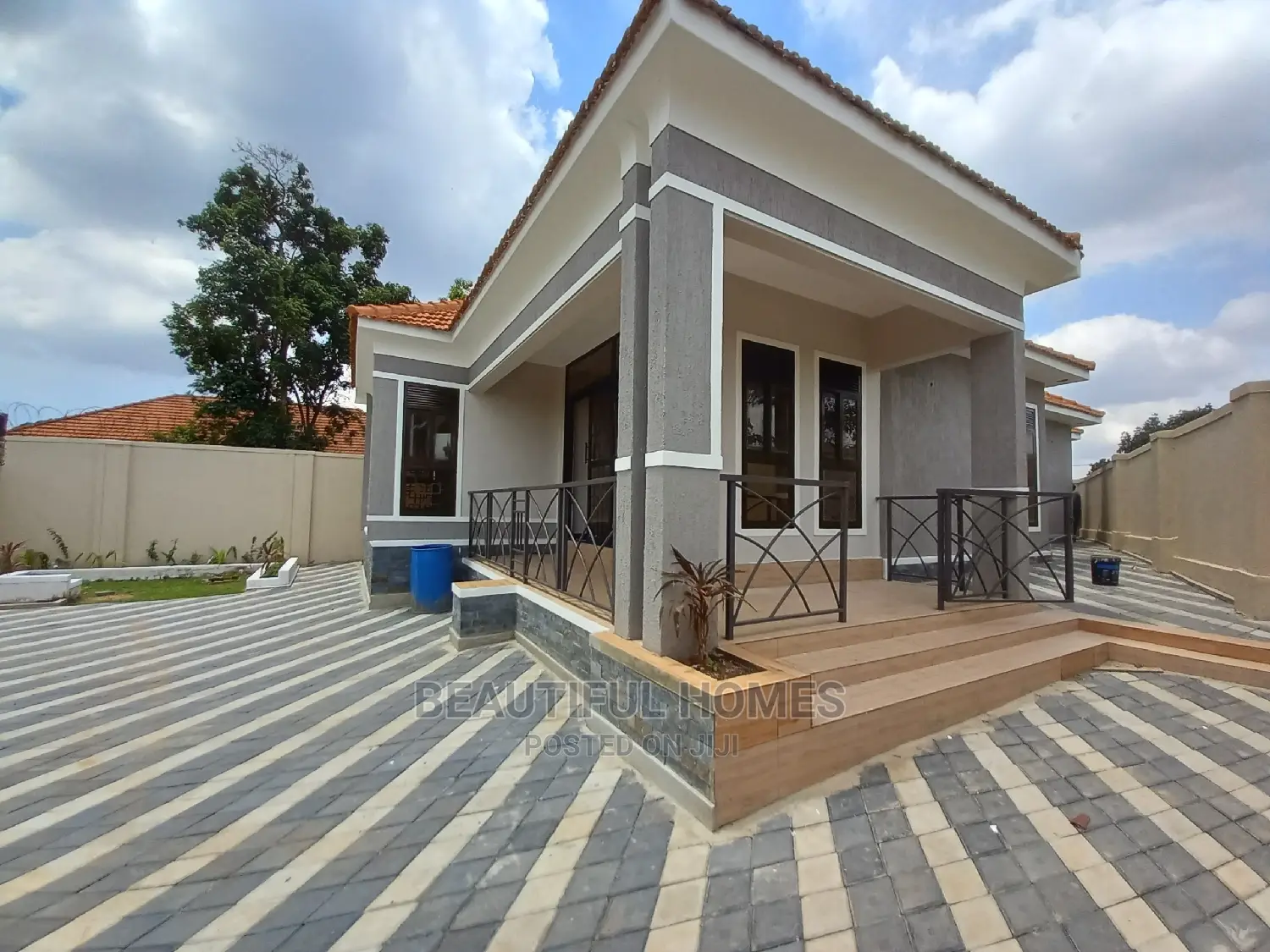 Furnished 4bdrm House in Kisaasi, Central Division for Sale in Central Division