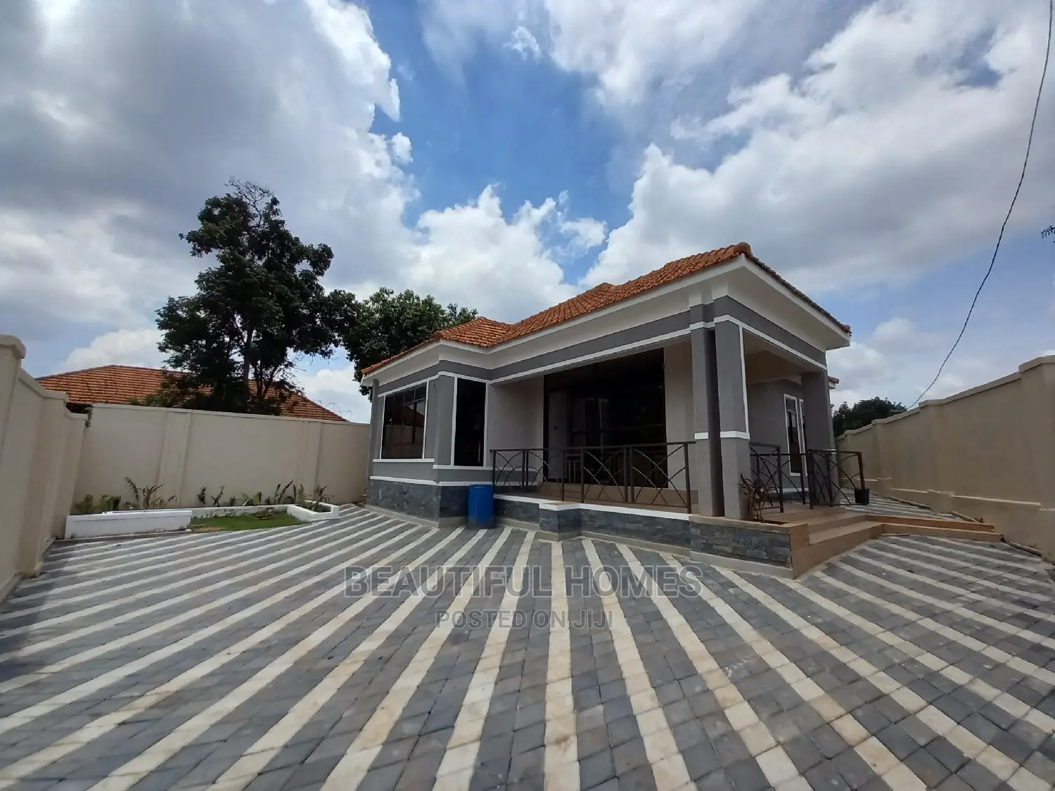Furnished 4bdrm House in Kisaasi, Central Division for Sale in Central Division