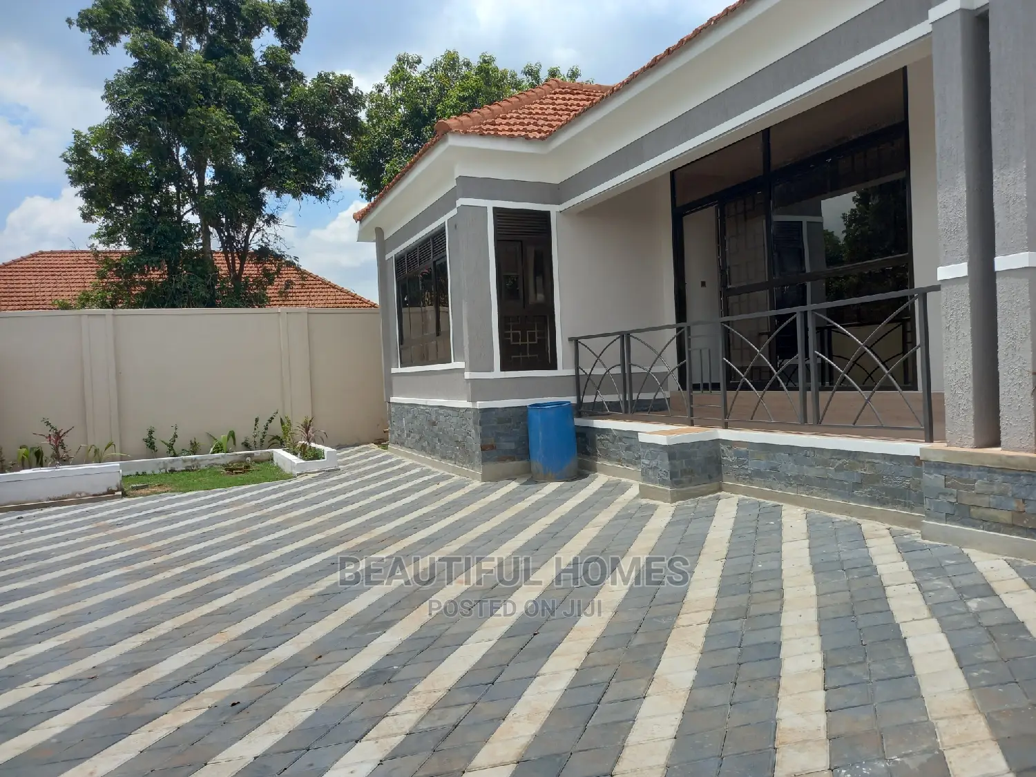 Furnished 4bdrm Bungalow in Kisaasi, Central Division for sale in Central Division