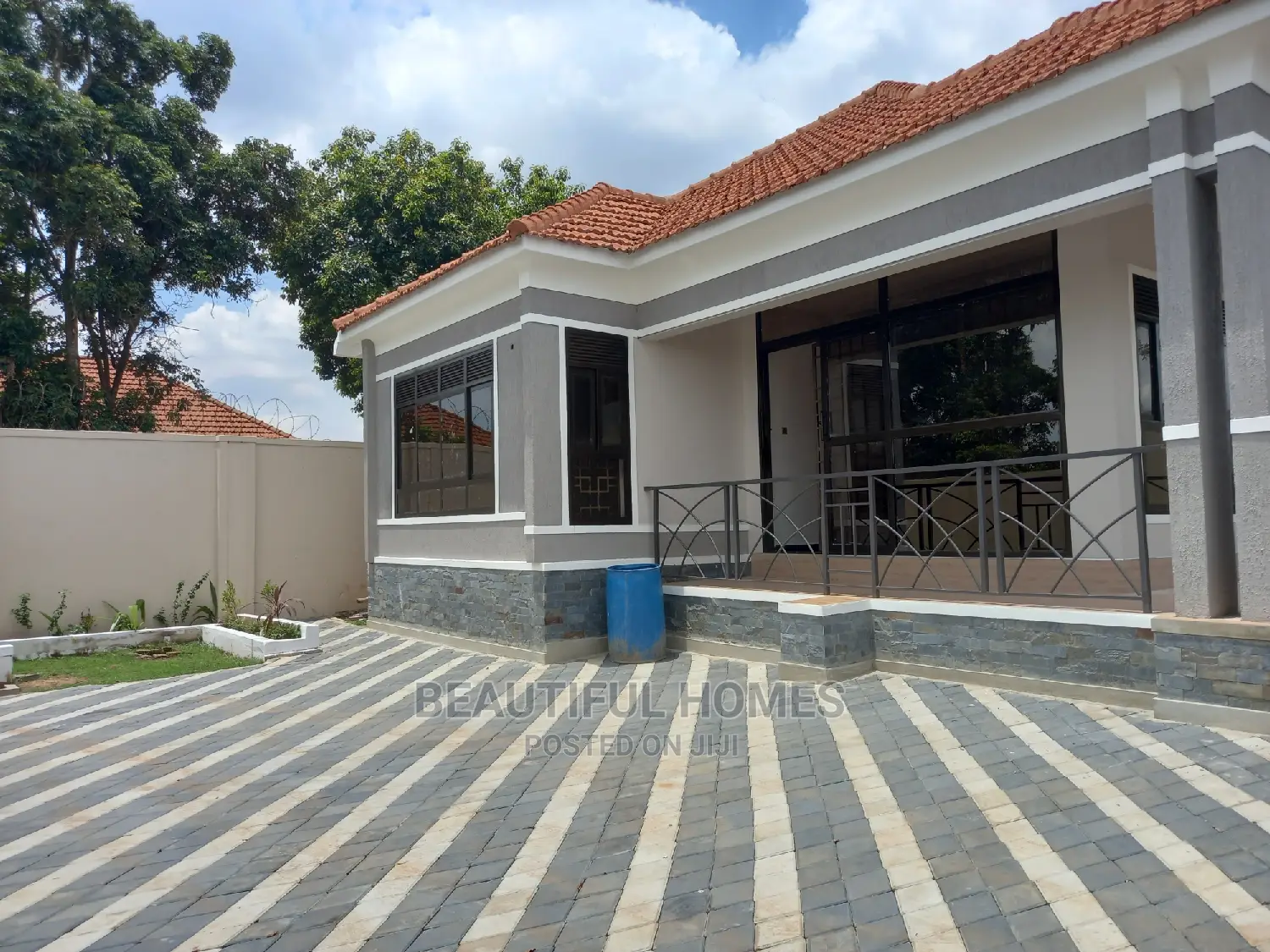 Furnished 4bdrm Bungalow in Kisaasi, Central Division for sale in Central Division