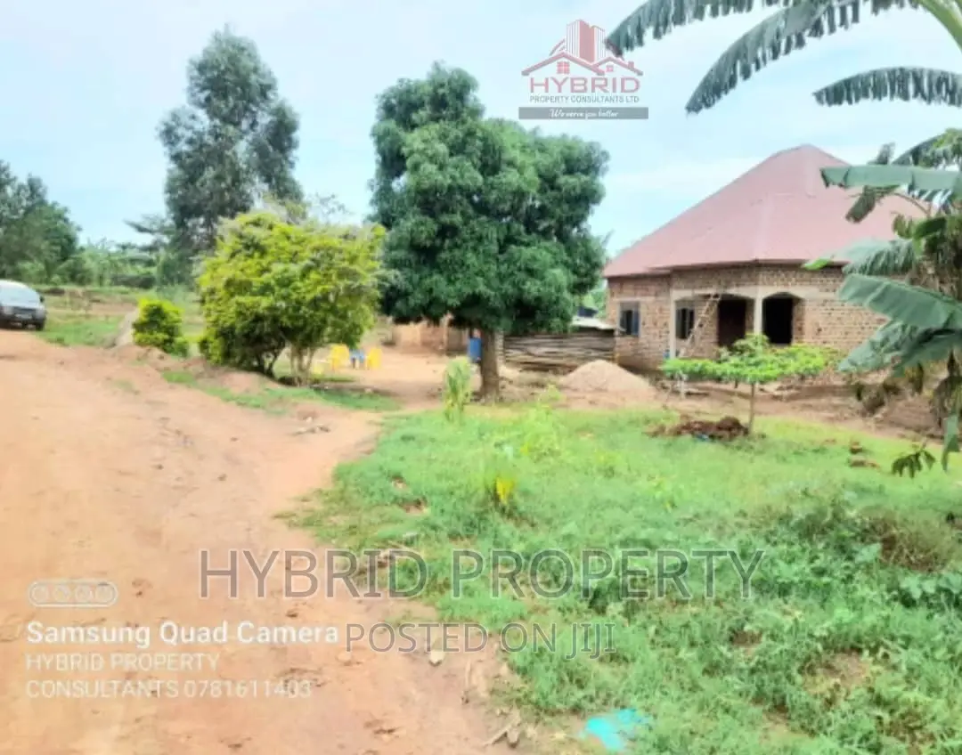 Prime Plots for Sale at Our Gobero~Muguluka Along Hoima Rd. in Kakiri
