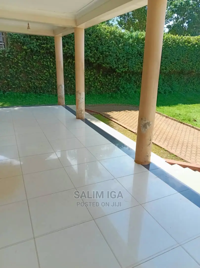 4bdrm Duplex in Kololo Property, Central Division for Rent in Central Division