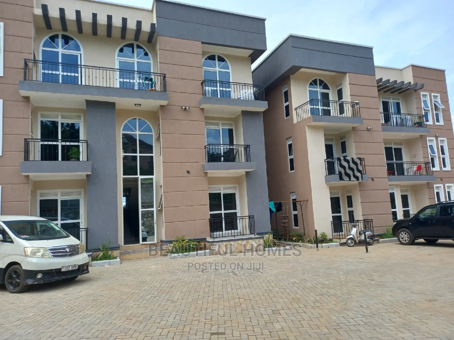 Furnished 1bdrm Block of Flats in Muyenga, Makindye for Sale in Makindye
