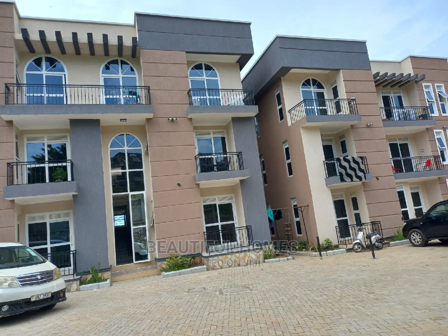 Furnished 1bdrm Block of Flats in Muyenga, Makindye for Sale in Makindye