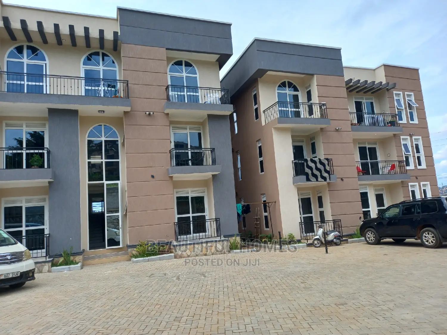 Furnished 1bdrm Block of Flats in Muyenga, Makindye for Sale in Makindye