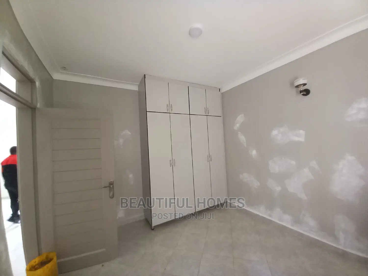 Furnished 2bdrm Block of Flats in Muyenga, Makindye for Sale in Makindye