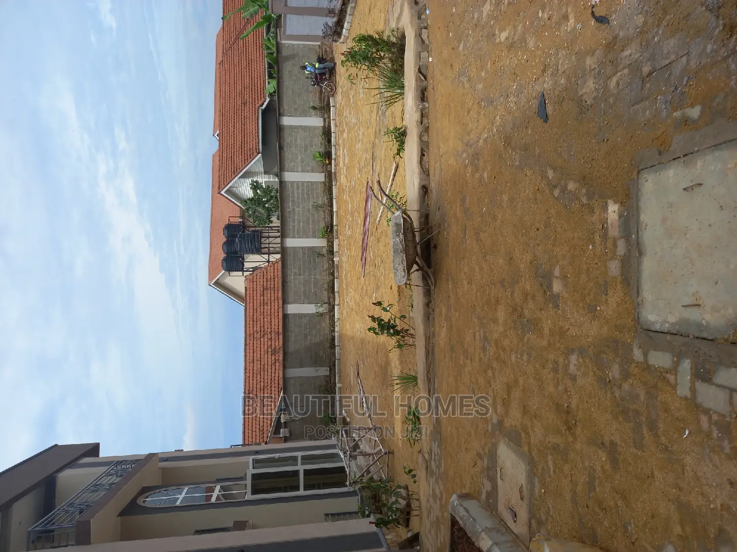 Furnished 2bdrm Apartment in Muyenga, Makindye for Sale in Makindye