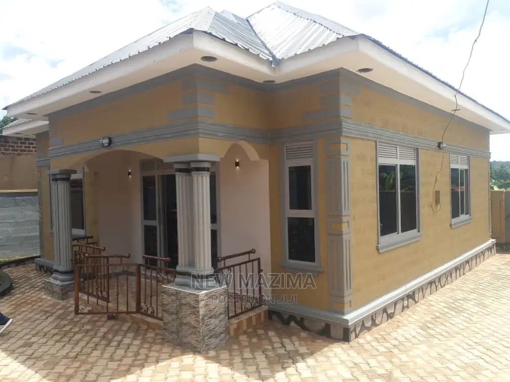 3bdrm Bungalow in Seguku Heights, Division a for Sale in Division A