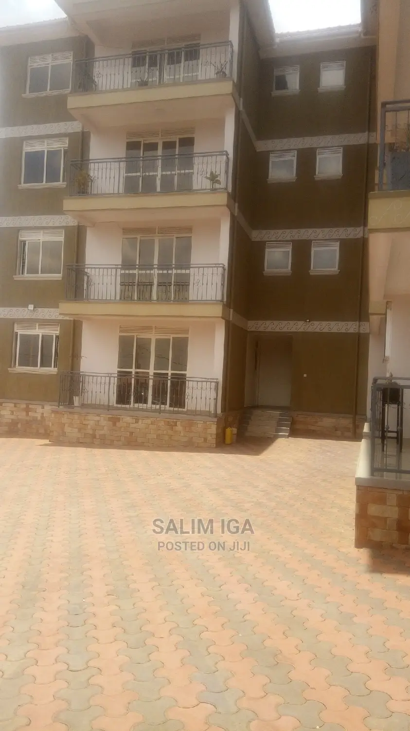 Furnished 1bdrm Block of Flats in Kololo Property, Central Division in Central Division