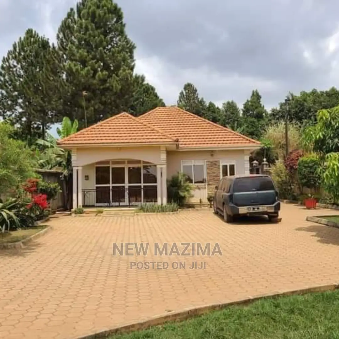 3bdrm Bungalow in Kigo, Division A for sale in Division A