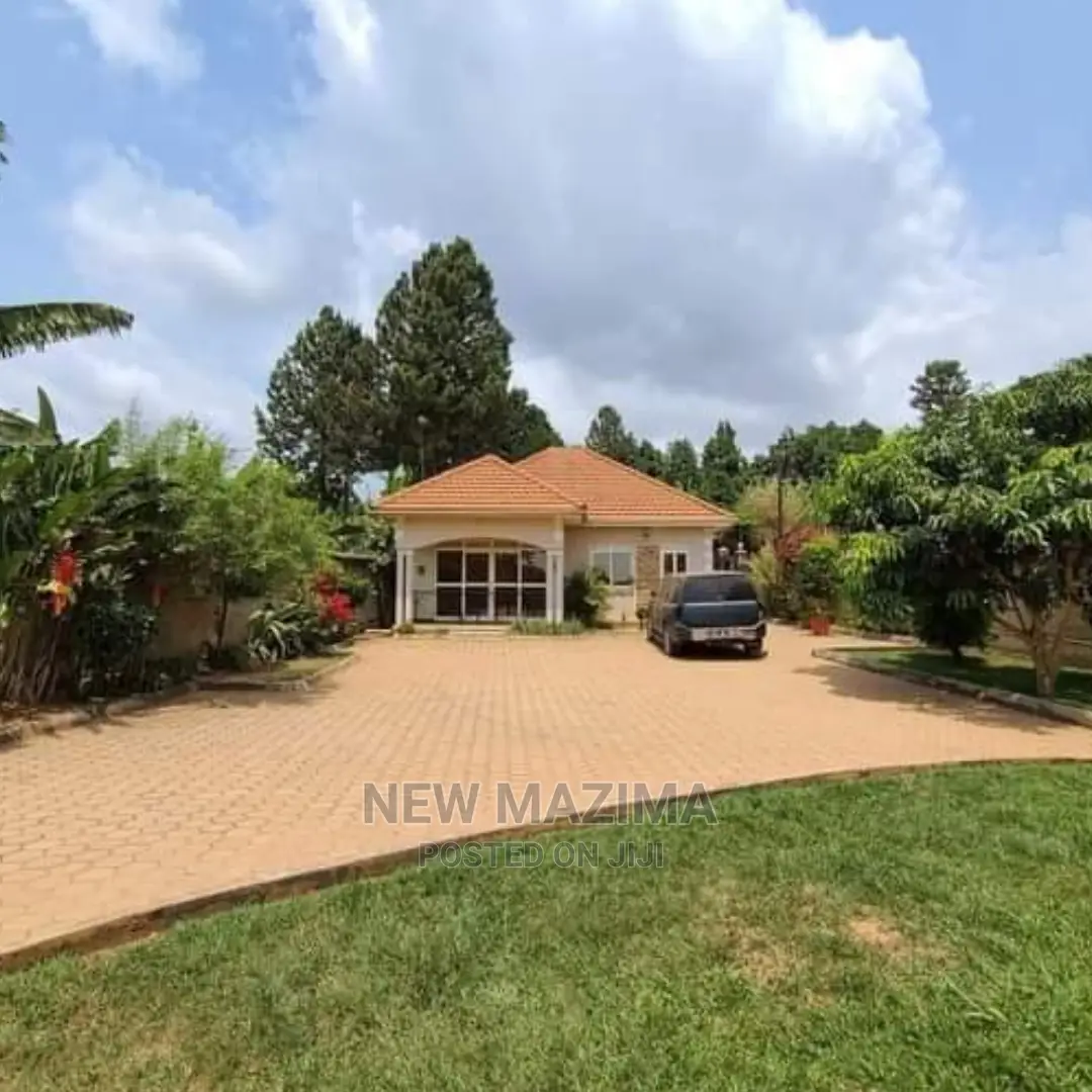 3bdrm Bungalow in Kigo, Division A for sale in Division A