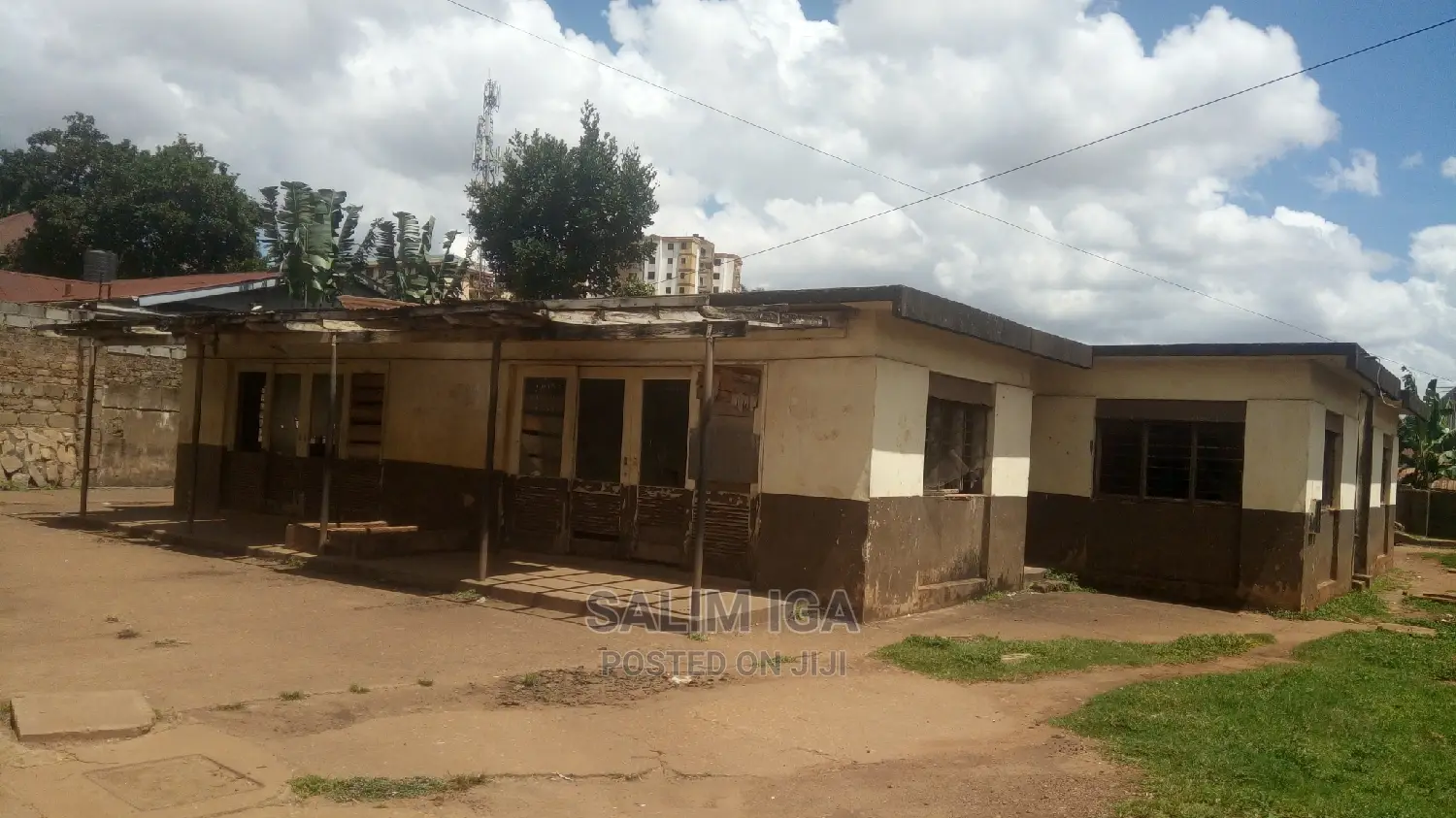 6bdrm Bungalow in Kololo Property, Central Division for Sale in Central Division