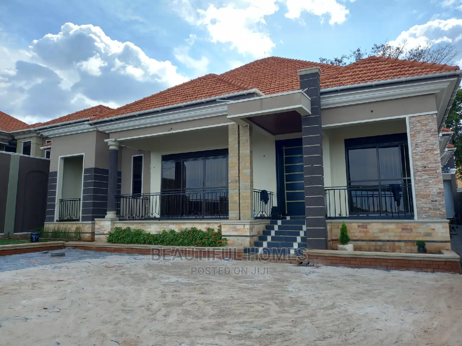 Furnished 4bdrm Bungalow in Kira for Sale in Kira