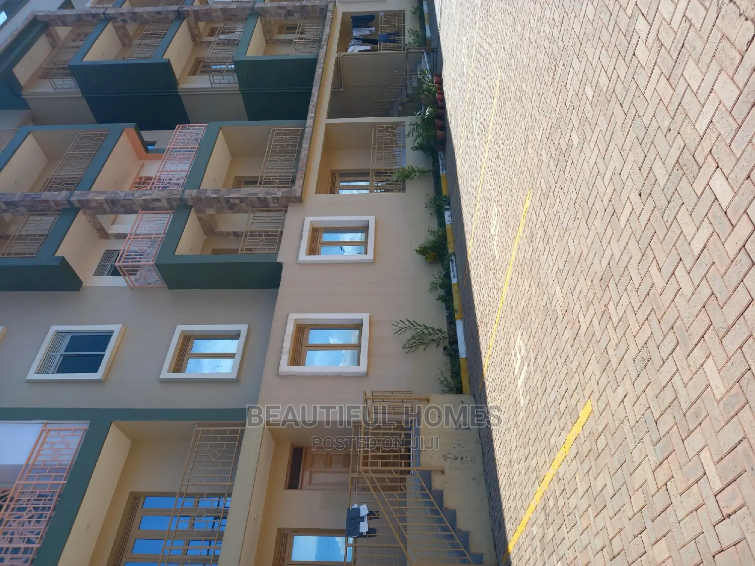 Furnished 2bdrm Apartment in Bukoto, Nakawa for Sale in Nakawa
