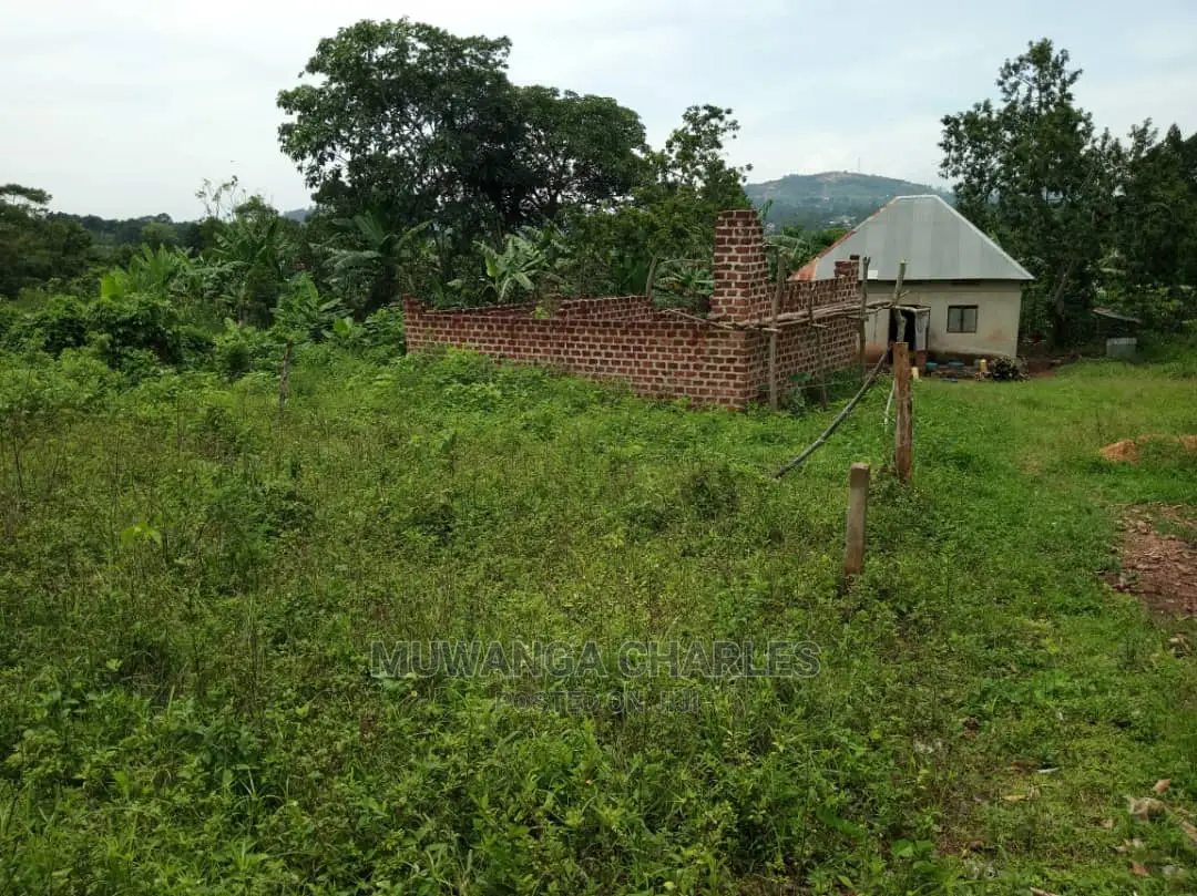 Plot for Sale at Wakiso in Central Division