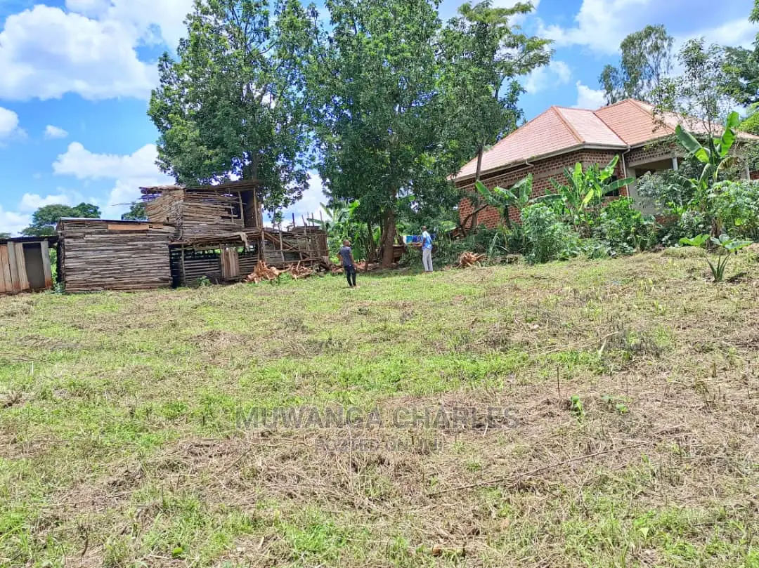 100by50ft Plot of Land for Sale at Kiwenda in Central Division