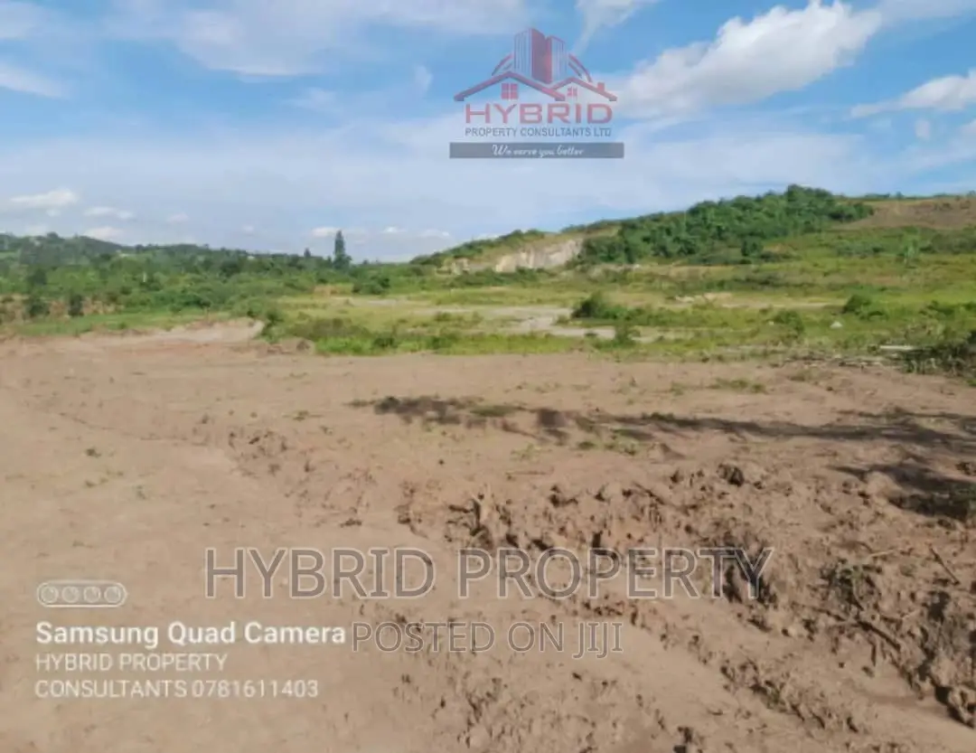 Prime Plots for Sale at Gobero~Sseganga Land Estate~Hoima Rd in Kakiri