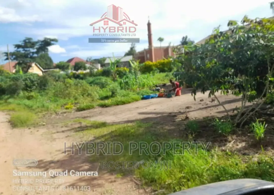 Prime Plots for Sale at Gobero~Sseganga Land Estate~Hoima Rd in Kakiri