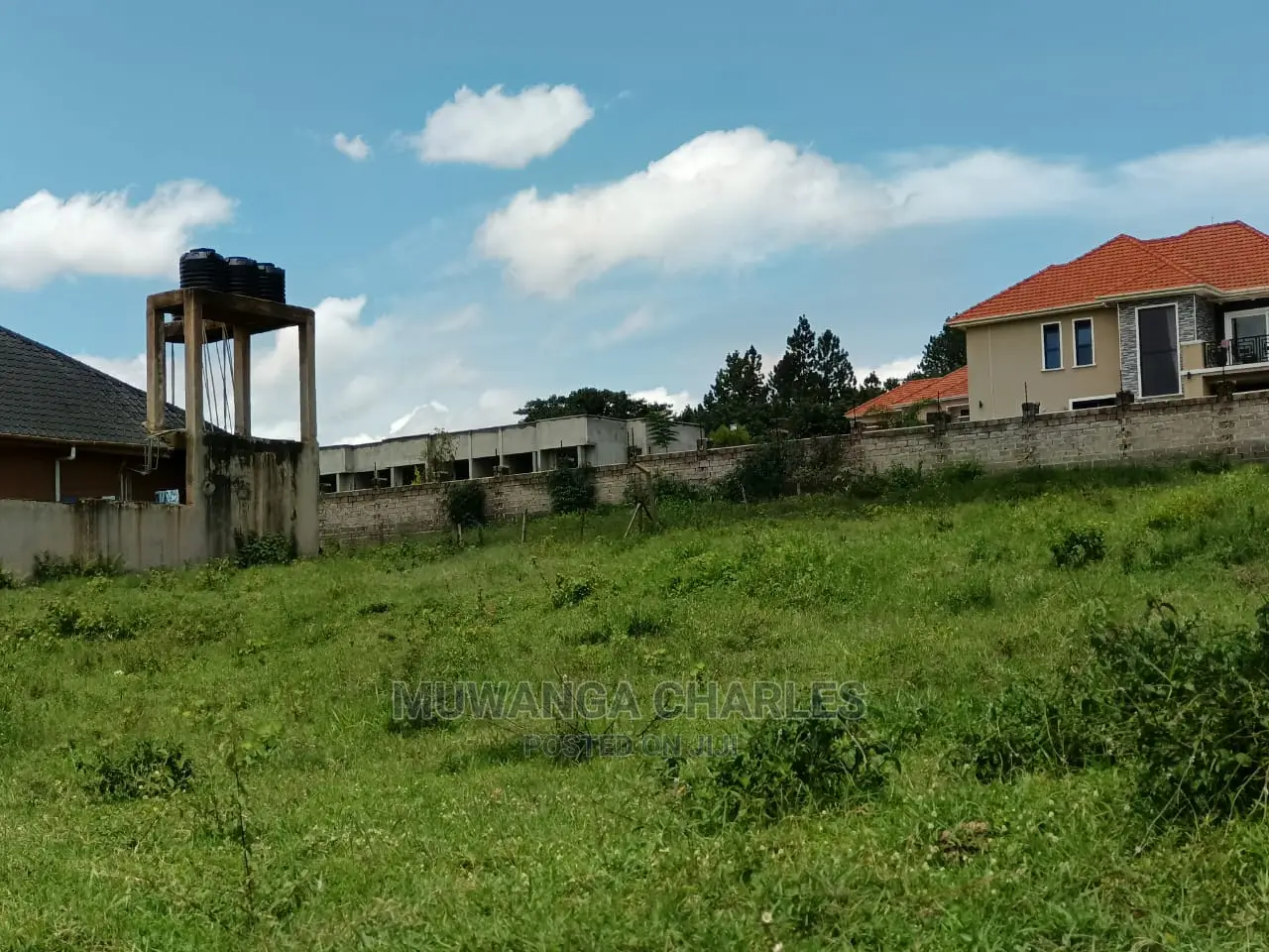 100by50ft Plot for Sale at Kira.Mulawa in Central Division