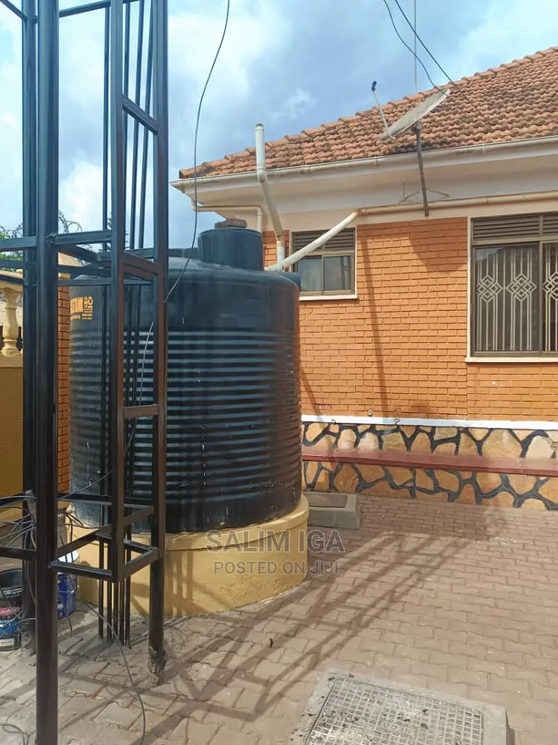 4bdrm Bungalow in Kololo Property, Central Division for Rent in Central Division
