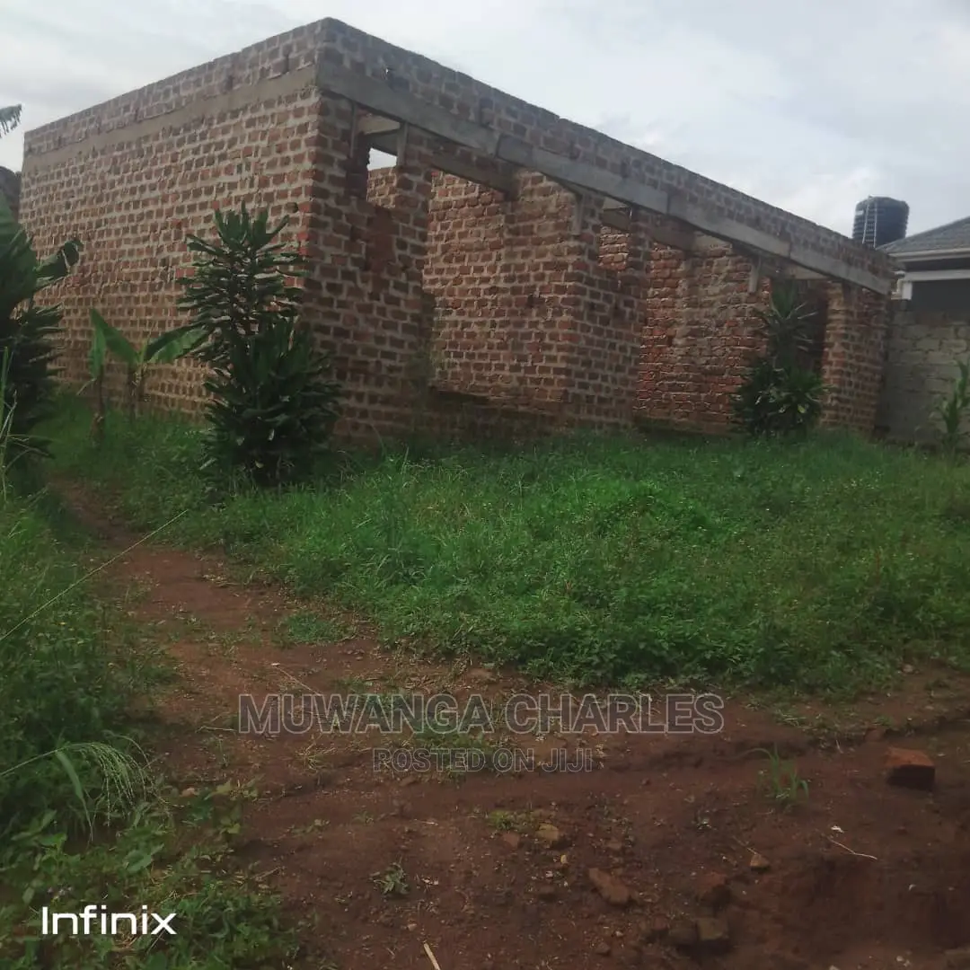 50by50ft Plot for Sale at Manyangwa in Central Division