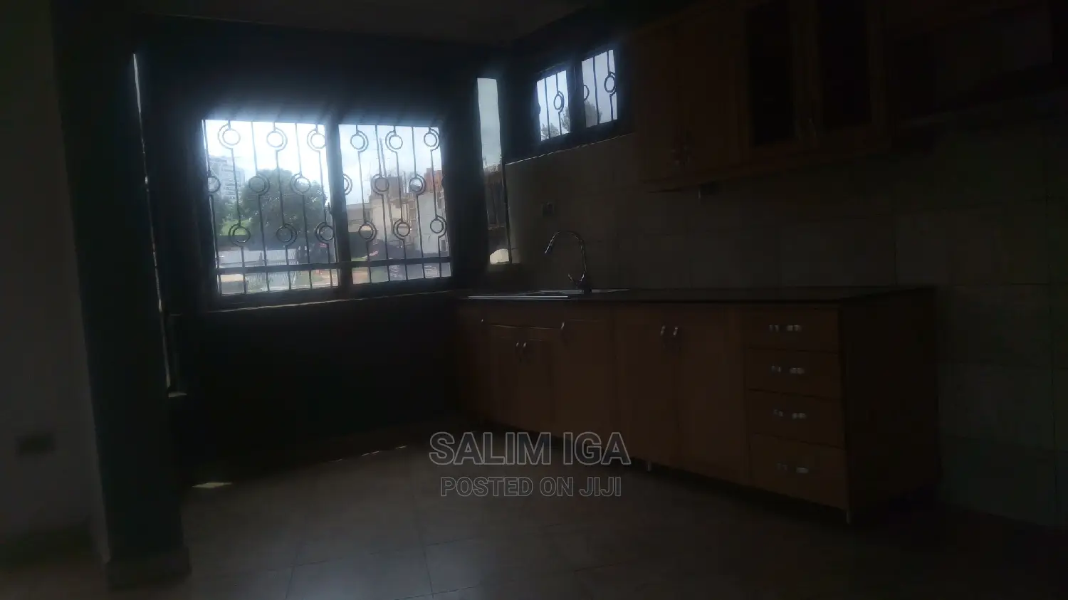Furnished 2bdrm Block of Flats in Kololo Property, Central Division in Central Division