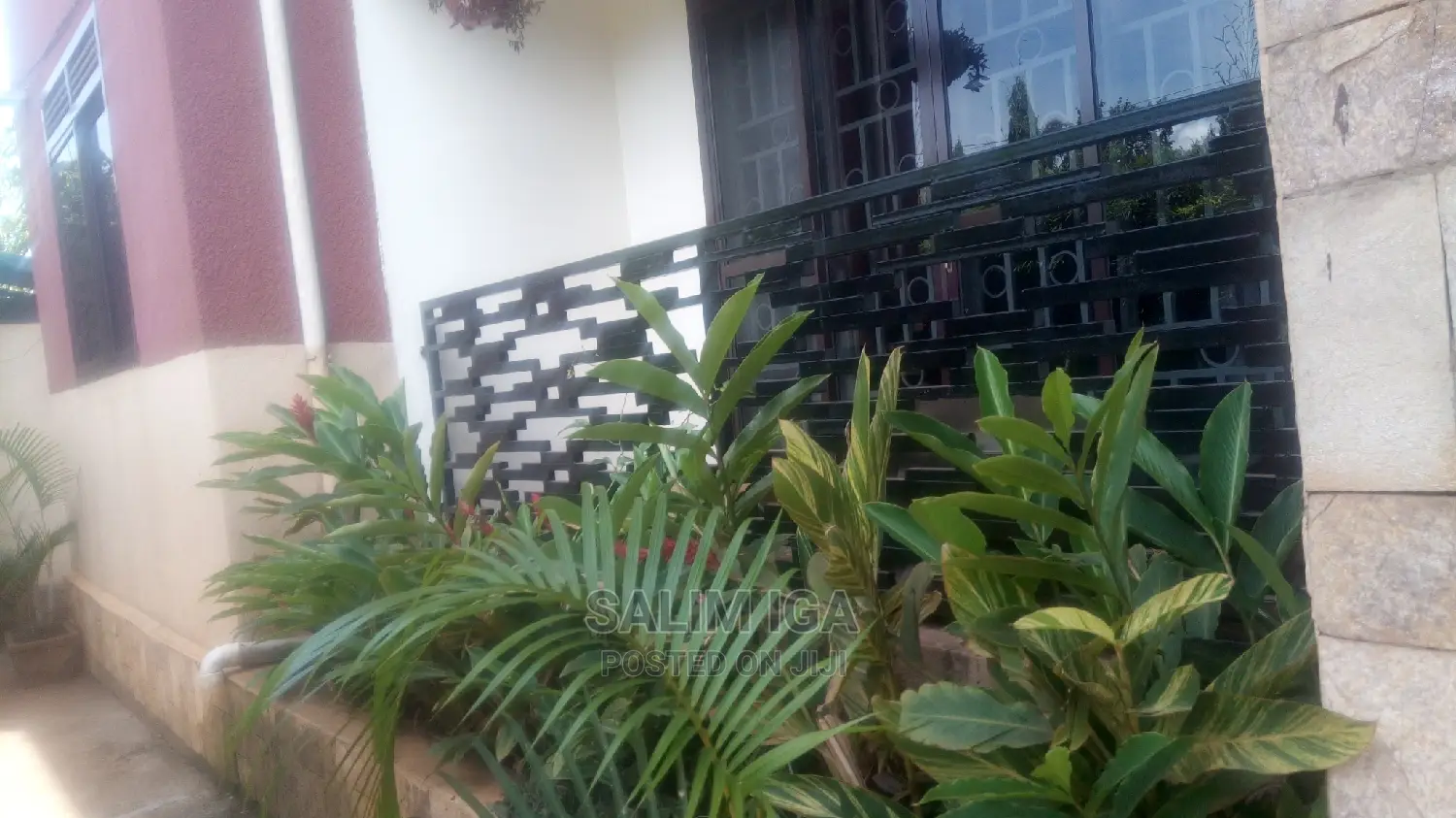 Furnished 2bdrm Block of Flats in Kololo Property, Central Division in Central Division