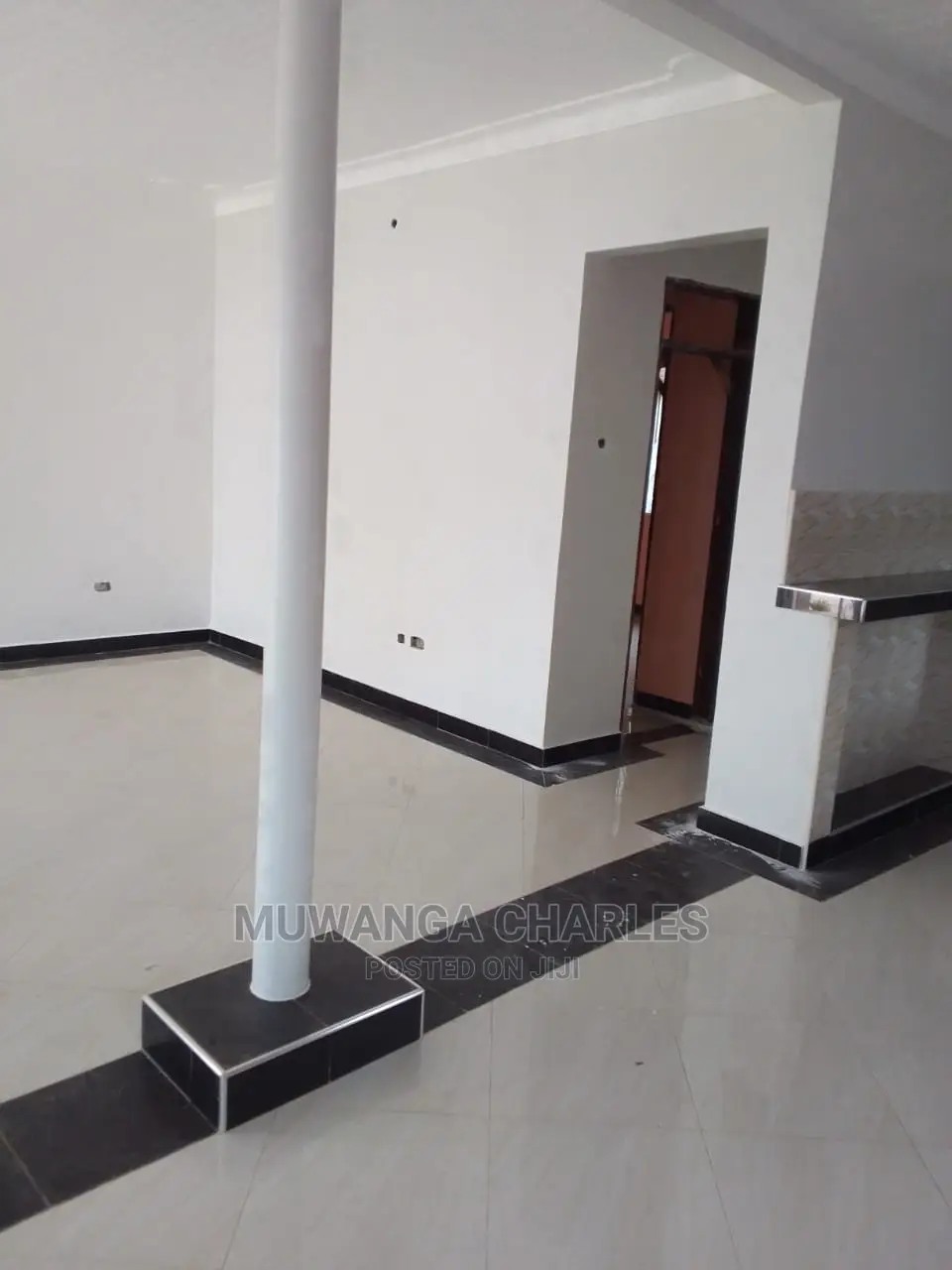 5bdrm Duplex in Fs Properties Ltd, Central Division for Sale in Central Division
