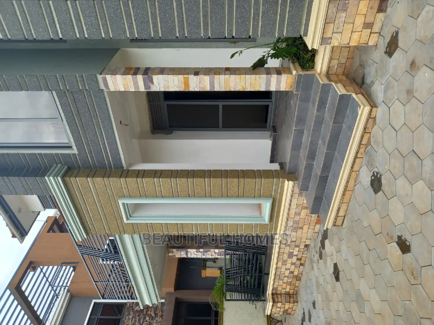 Furnished 5bdrm House in Kyanja, Central Division for Sale in Central Division