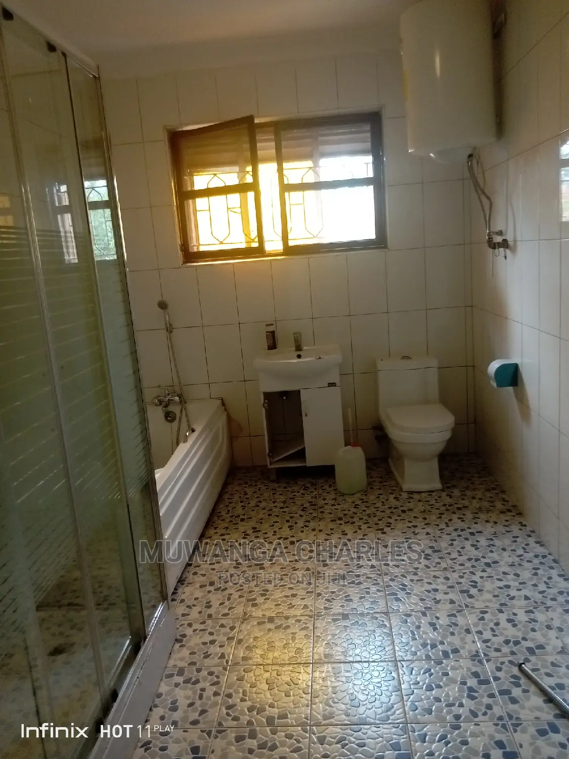 5bdrm Duplex in Fs Properties Ltd, Central Division for Rent in Central Division