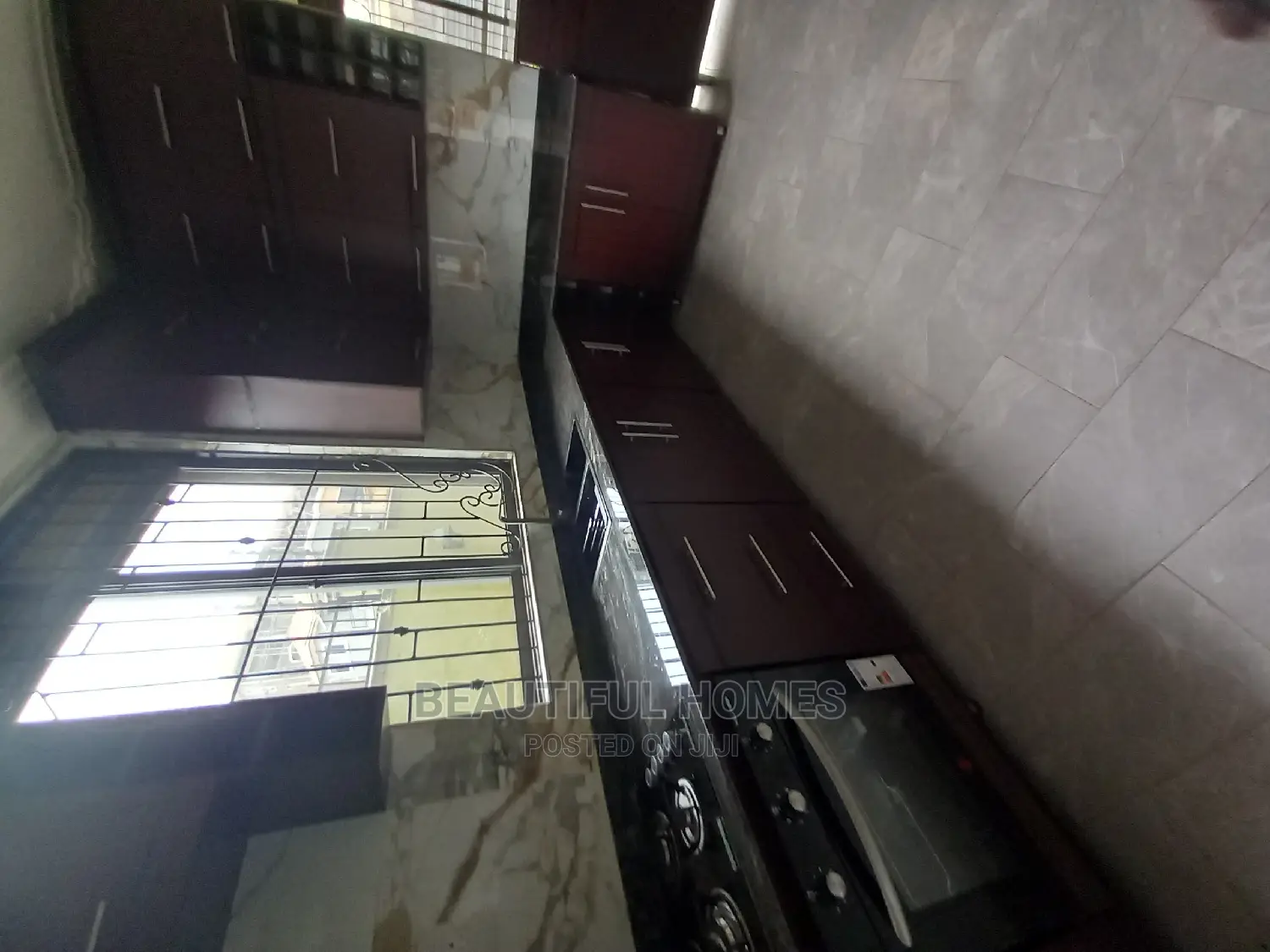 Furnished 5bdrm House in Kyanja Tarmacked, Central Division for Sale in Central Division