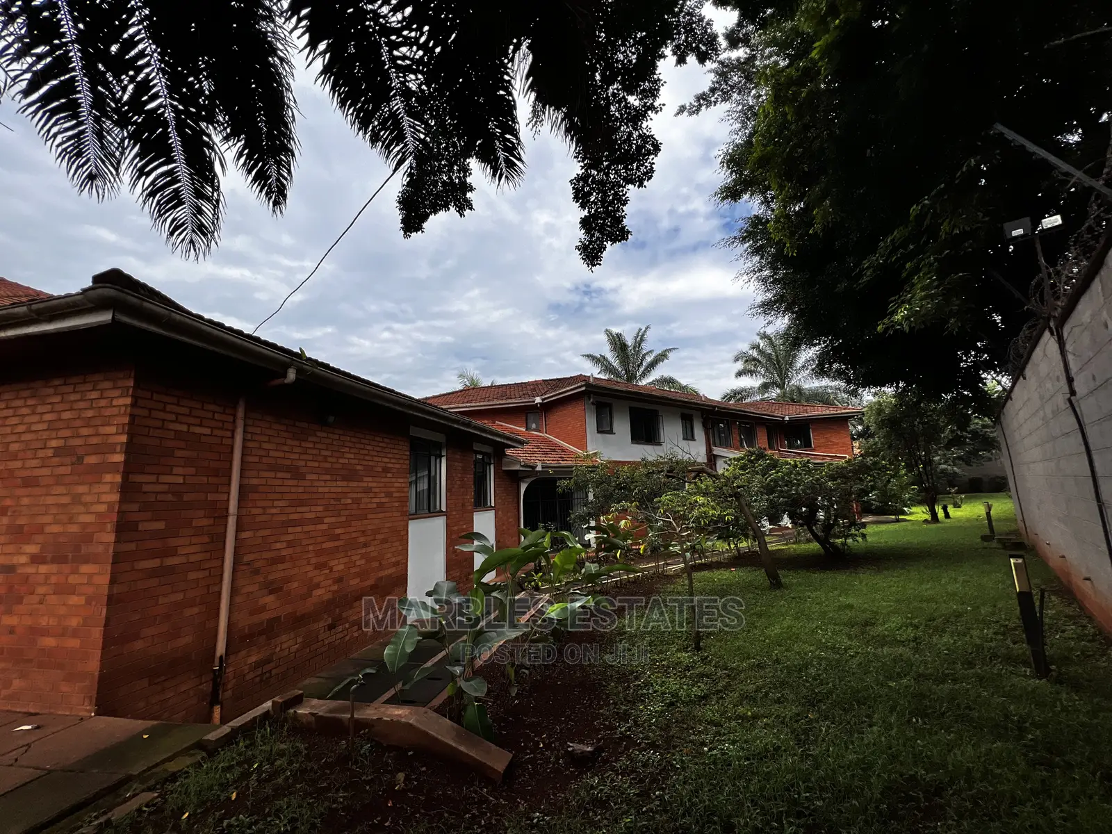 10bdrm House in Naguru, Central Division for Rent in Central Division