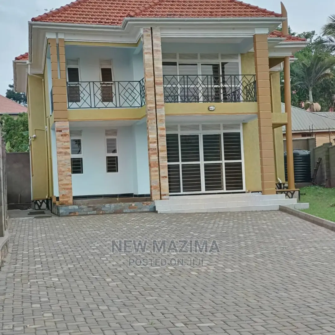 4bdrm Mansion in Lower Lubowa, Central Division for Sale in Central Division