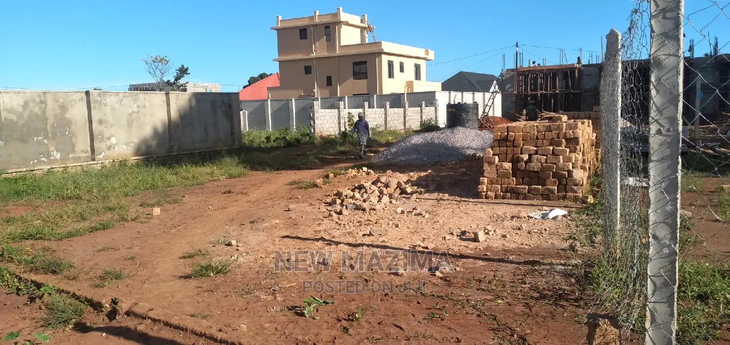 Very Nice Plot Quicksale Just After Munyonyo Near Kazi Beach in Central Division