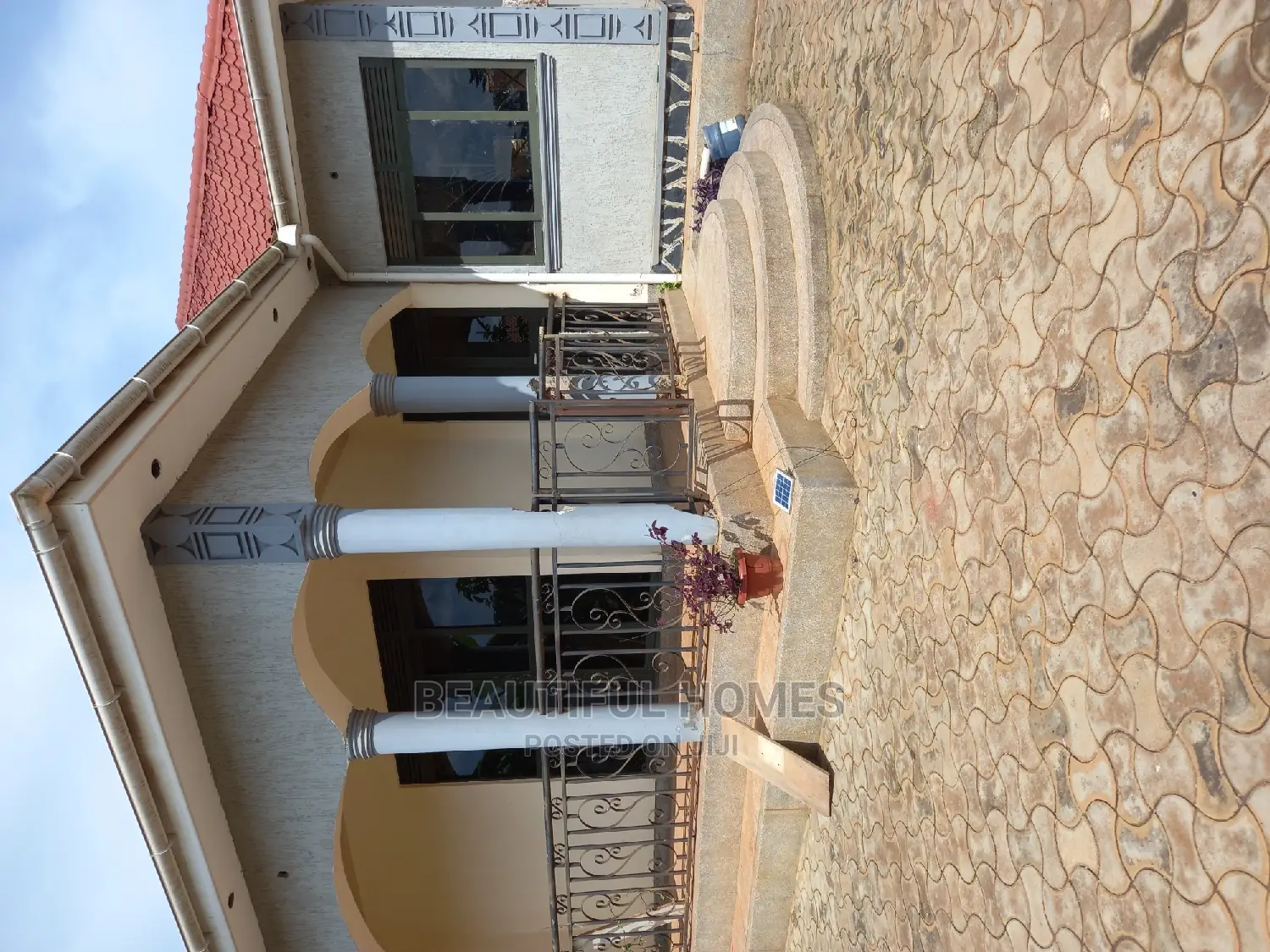 Furnished 4bdrm House in Kira for Sale in Kira
