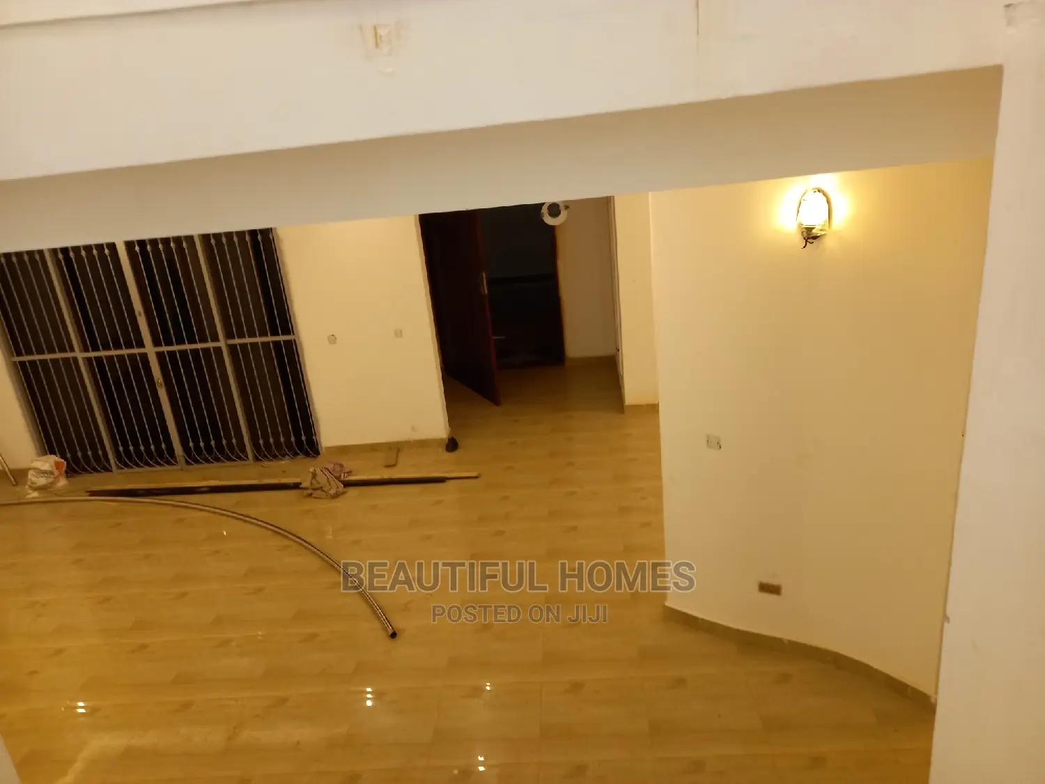 Furnished 6bdrm Duplex in Kira for Sale in Kira