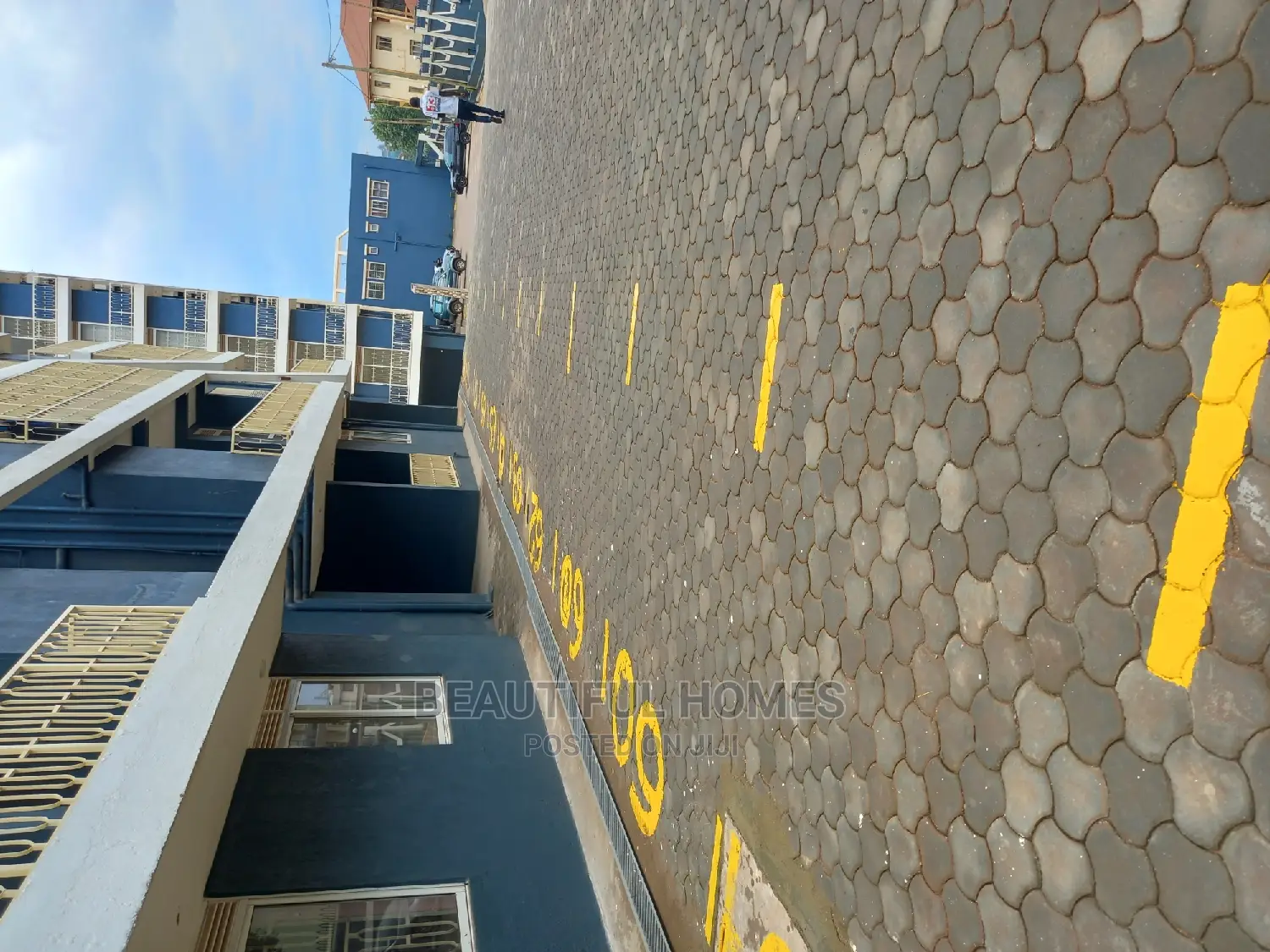 2bdrm Condo in Kireka, Central Division for Sale in Central Division