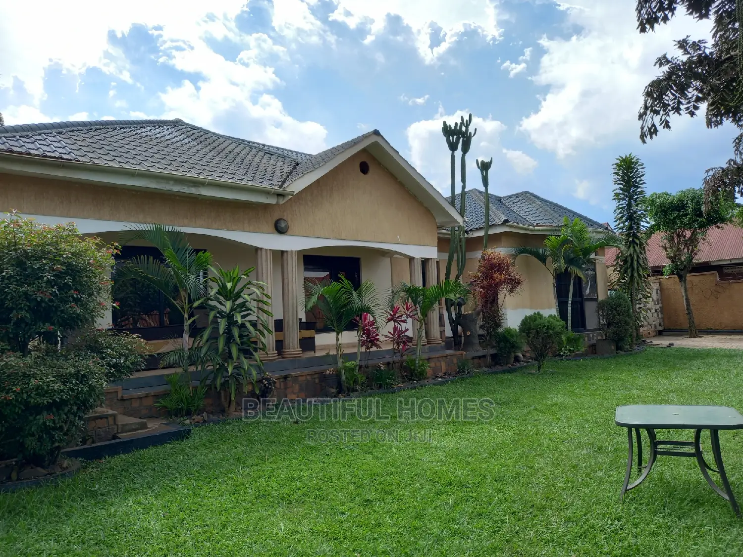 Furnished 4bdrm House in Kyaliwajjara, Central Division for Sale in Central Division