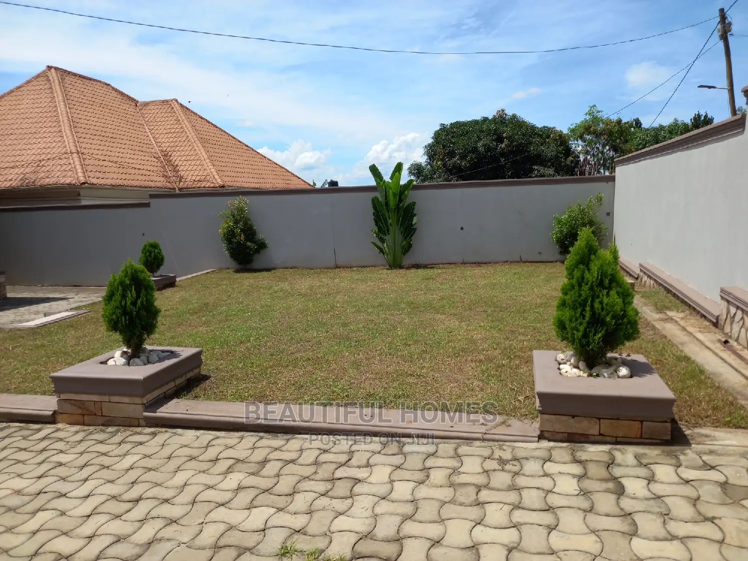 Furnished 4bdrm House in Kira, Central Division for Sale in Central Division